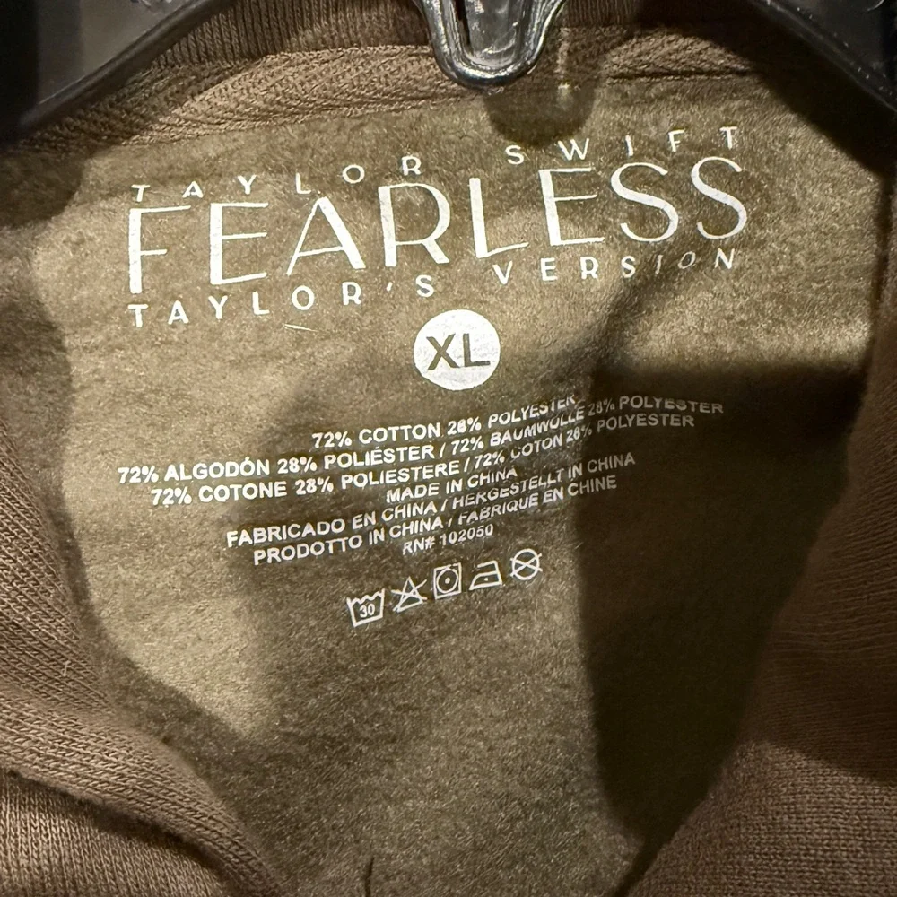Taylor Swift Brown Hoodie with Gold Stars - Picture 6 of 6